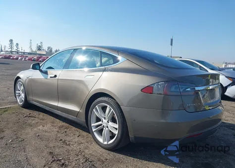 2015 Tesla Model S 60/70/85 из США, поврежденный, VIN 5YJSA1E10FF109310